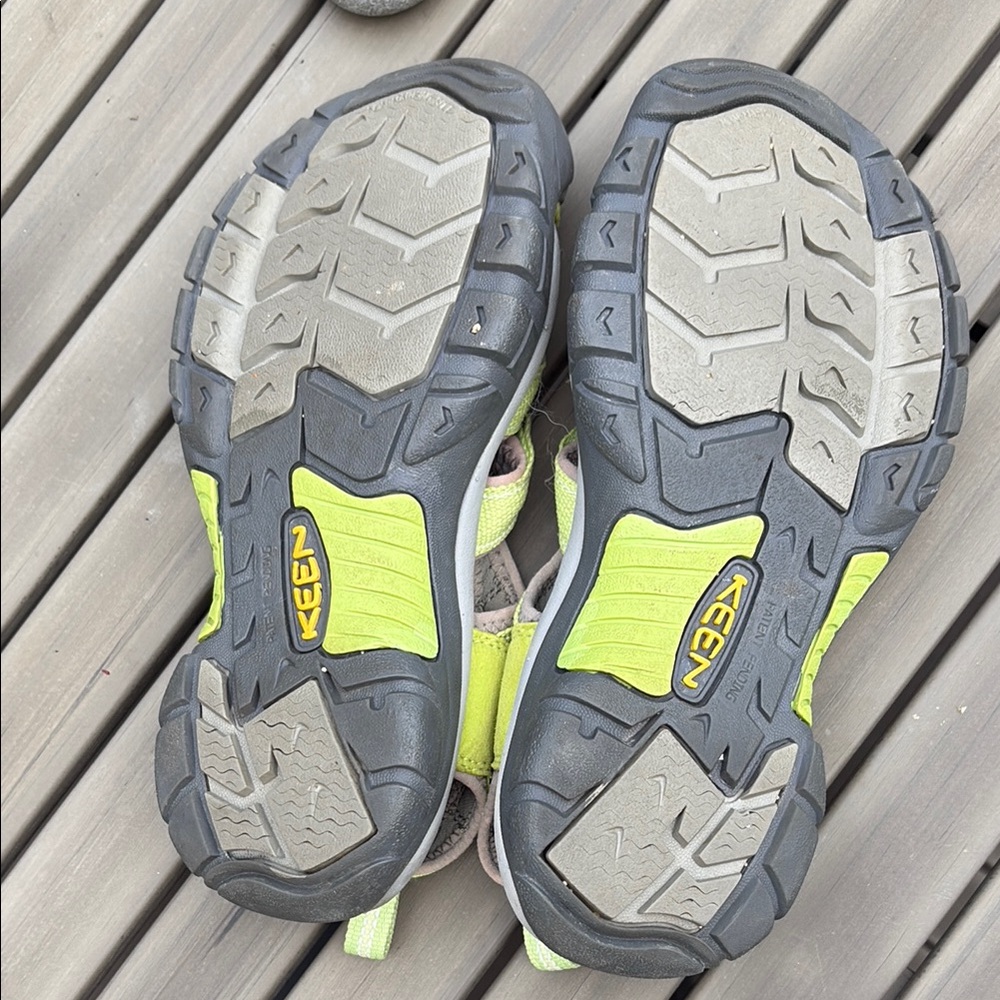 Keen Gray and Green Sport Sandals with Rubber Toe Protection - Picture 2 of 4